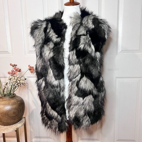 Forever 21 Womens Gray Faux Fur Wolf Oversized Vest Sz S Mob Wife Rocker Glam - Picture 1 of 6